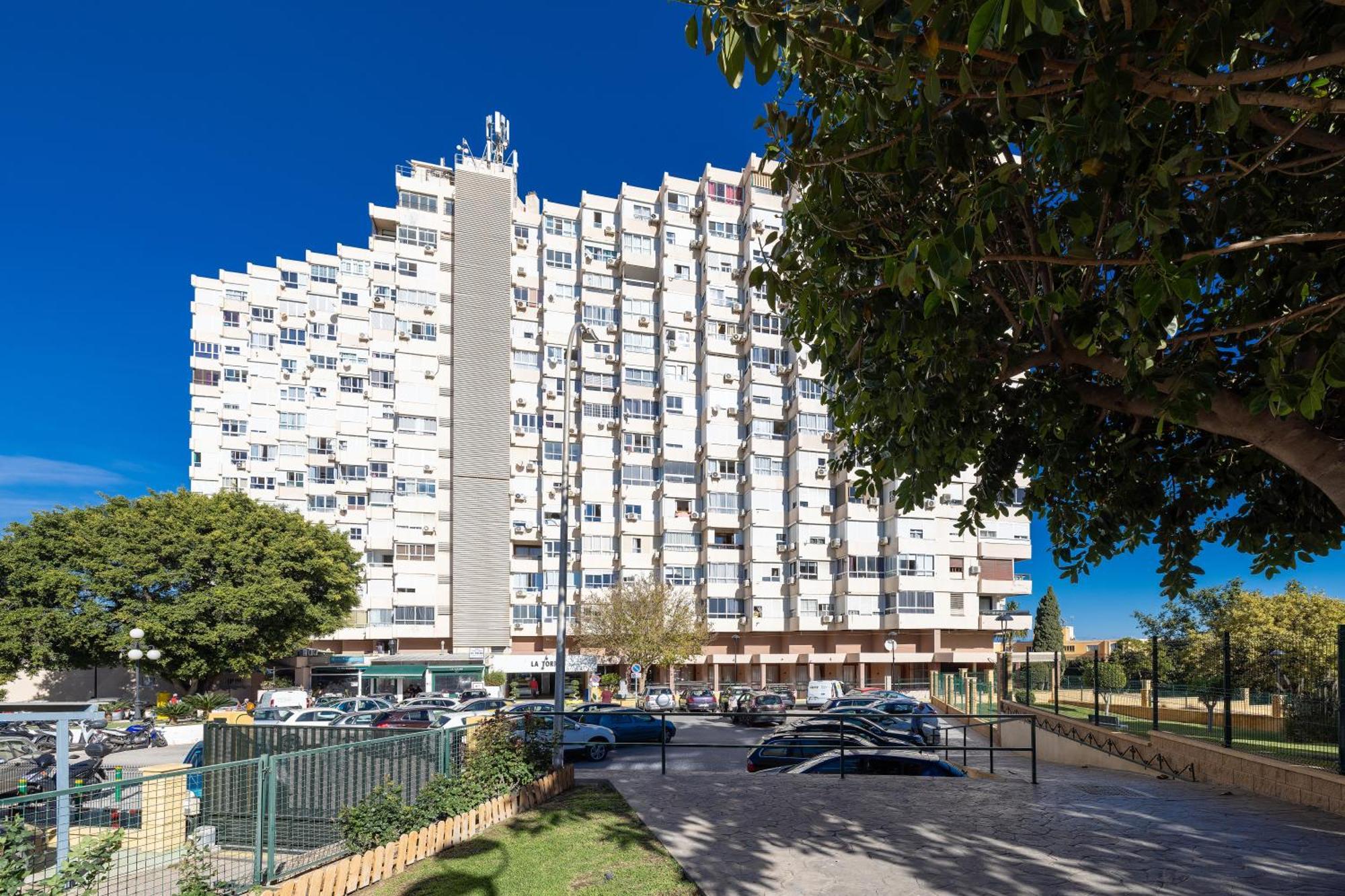 Sun Apartments Торремолінос Екстер'єр фото