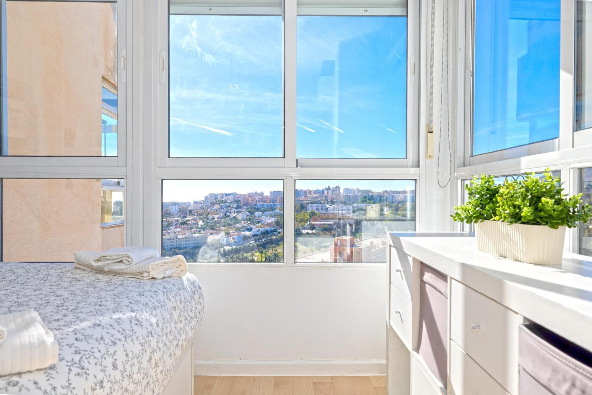 Sun Apartments Торремолінос Екстер'єр фото